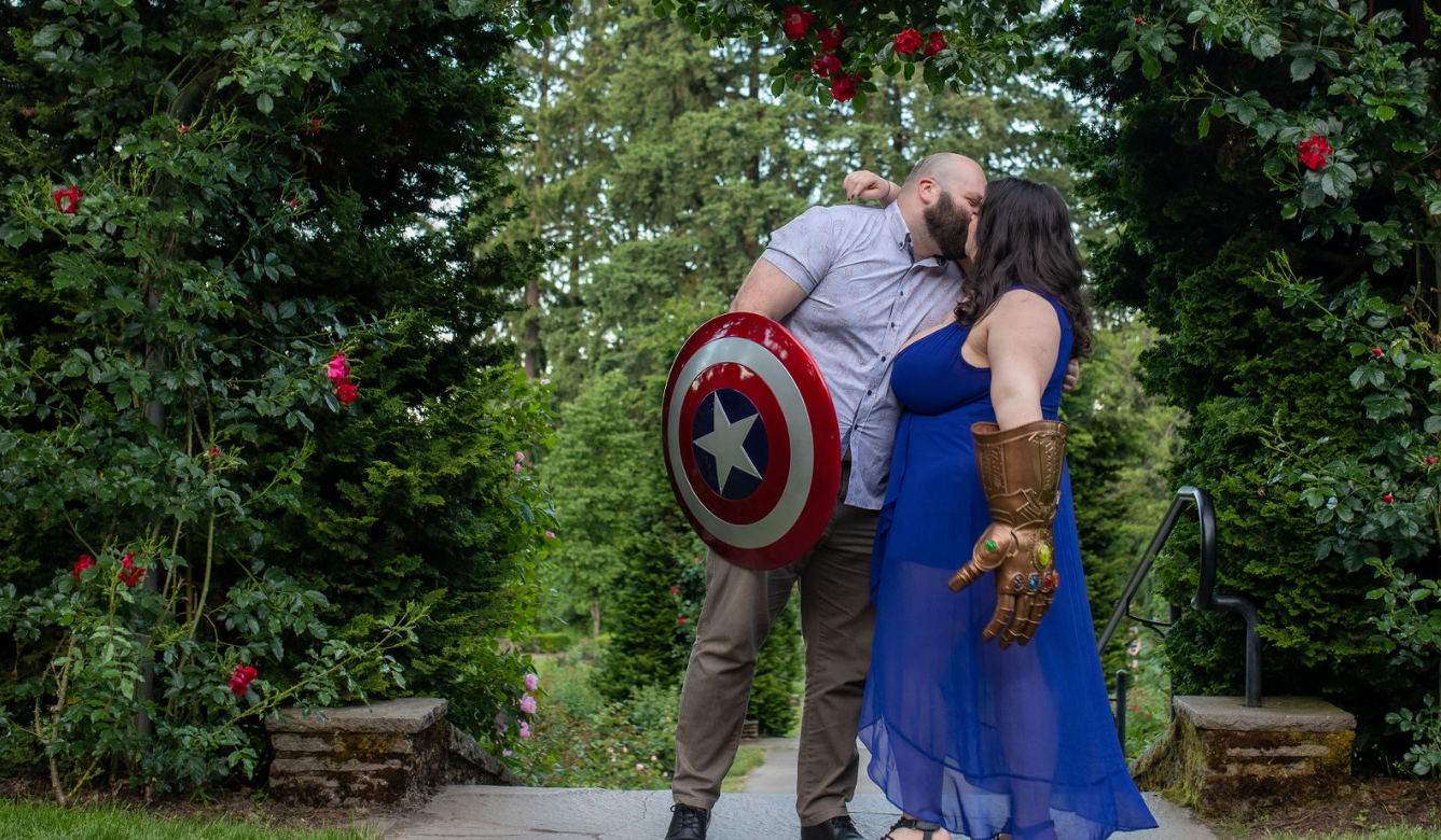Samantha Schechter and Max Strain's Wedding Website