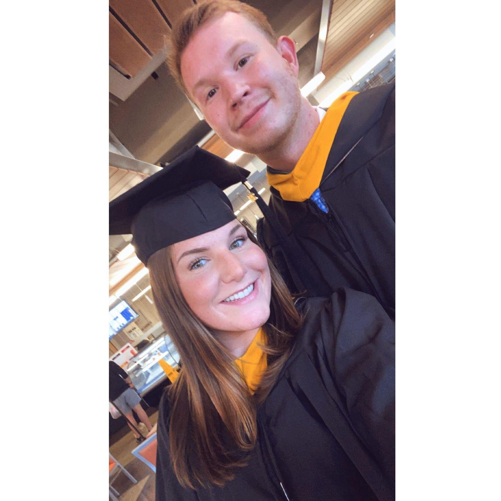 The place that lead us to each other 💛🐬 The first of many graduations!