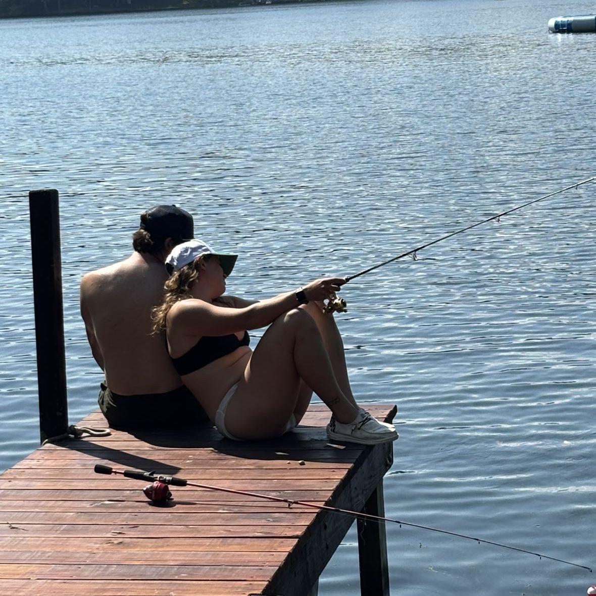 Try to catch fish, but we didn't catch any.