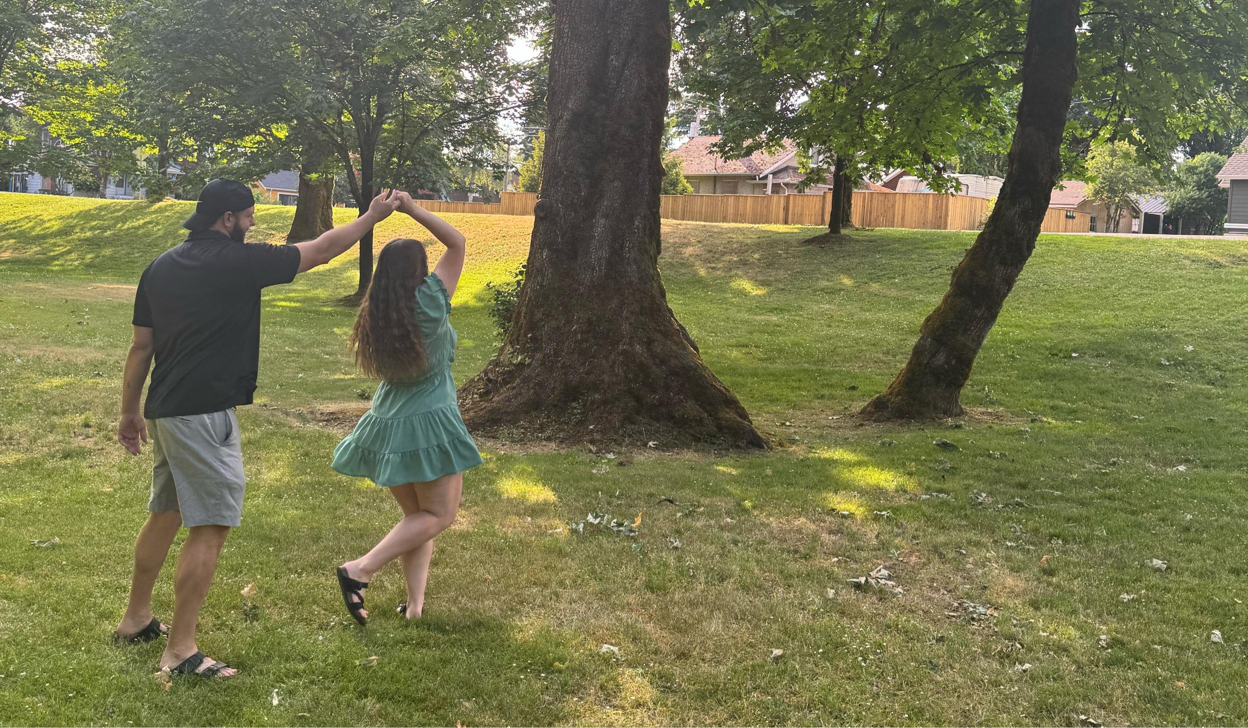 The Wedding Website of Lindsey Macpherson and Taylor Christensen