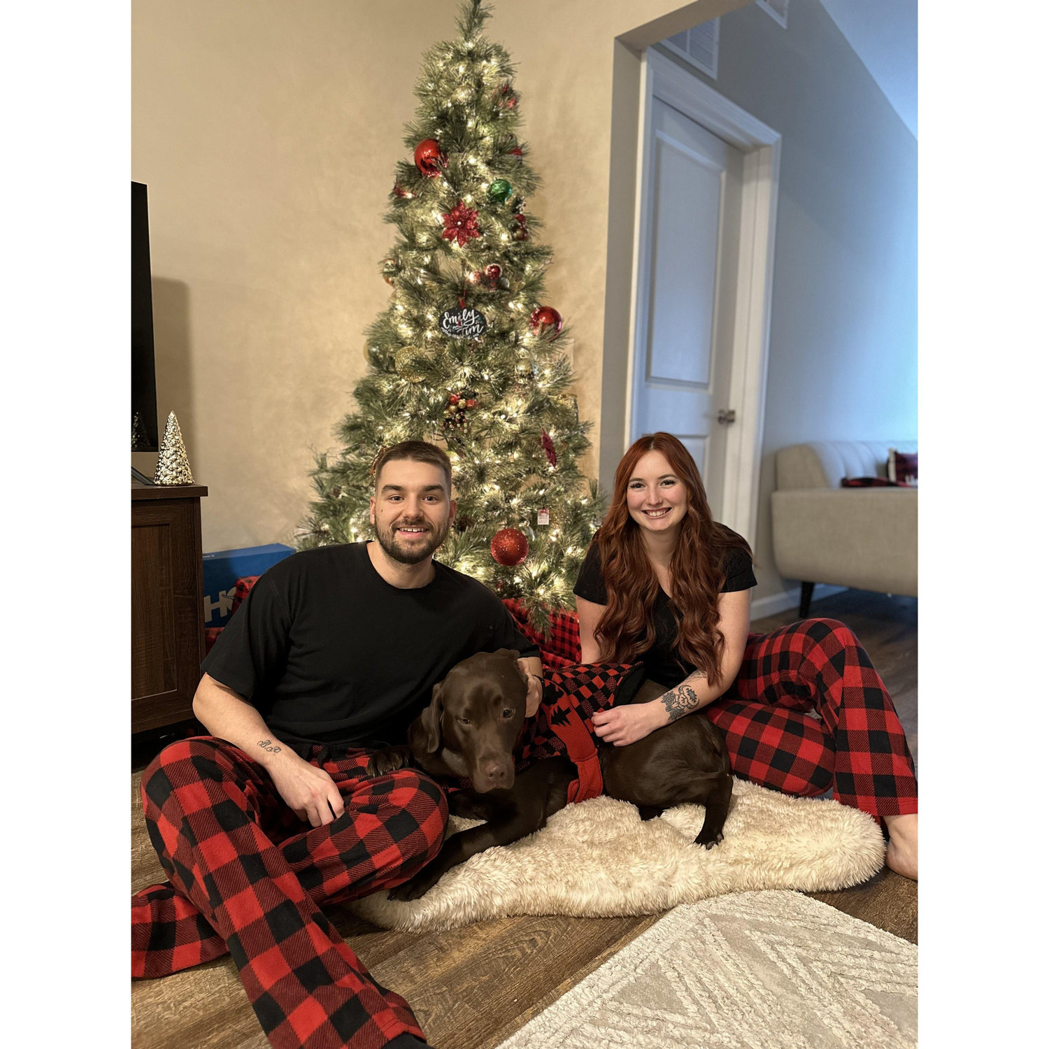 Family Christmas photo