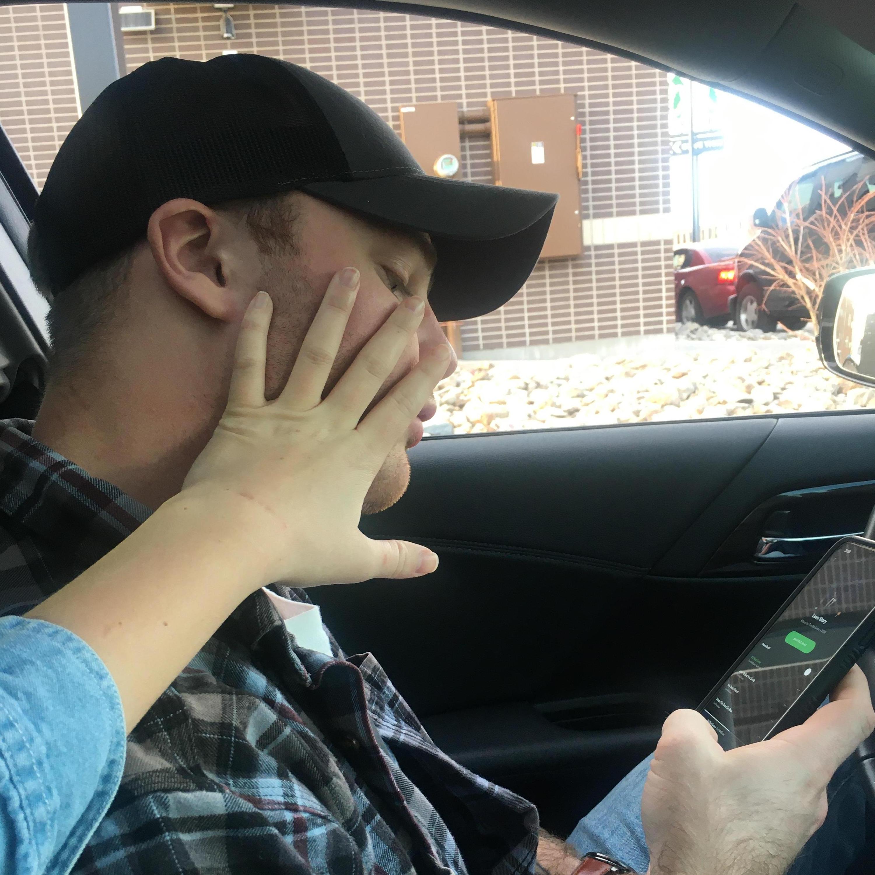I took this picture on Christmas Eve 2019 and sent it to Jillian to point out there was no ring on my finger yet...