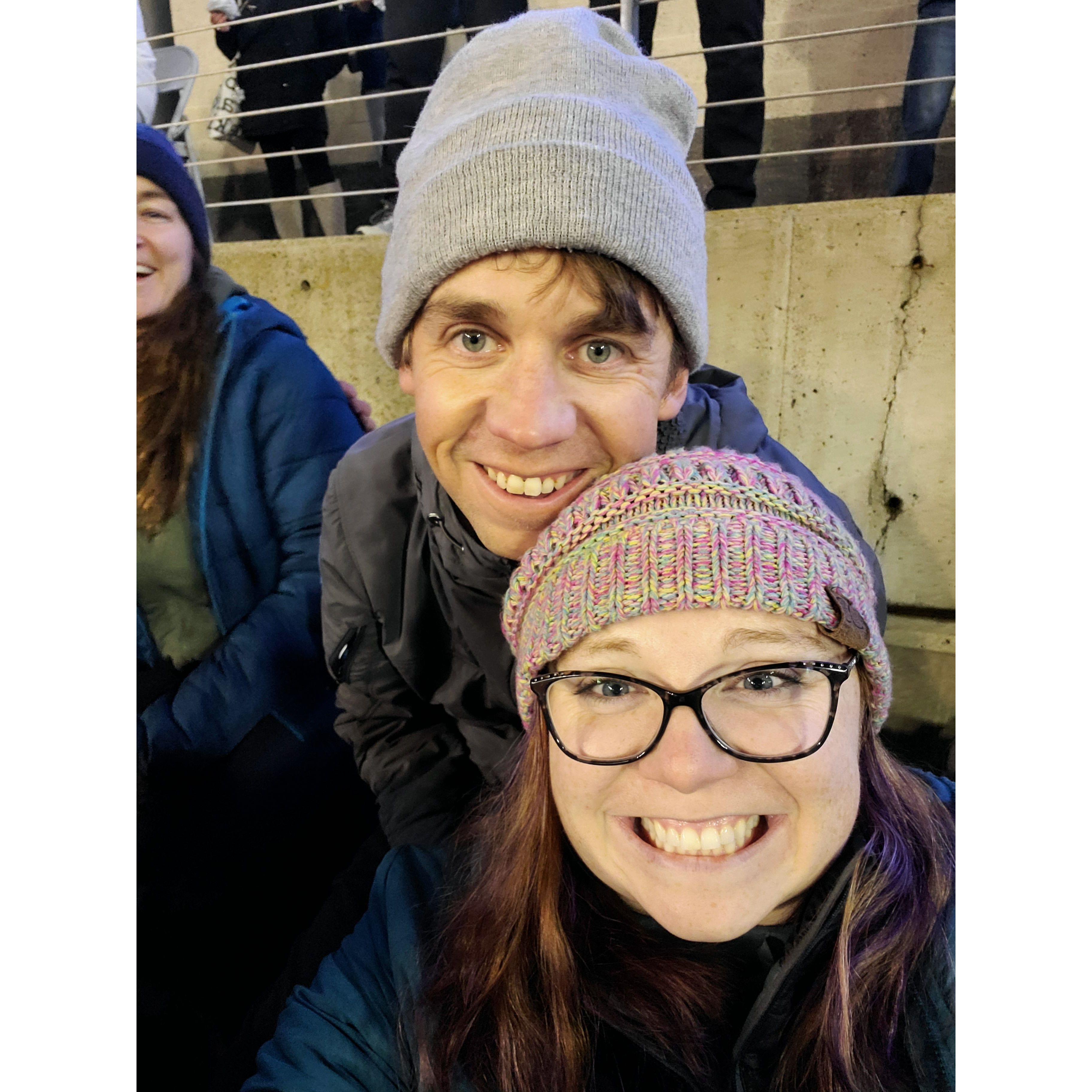 Apple Cup 2022- Mark kept patting Lauren's head and TRIED to get the crowd to do the wave