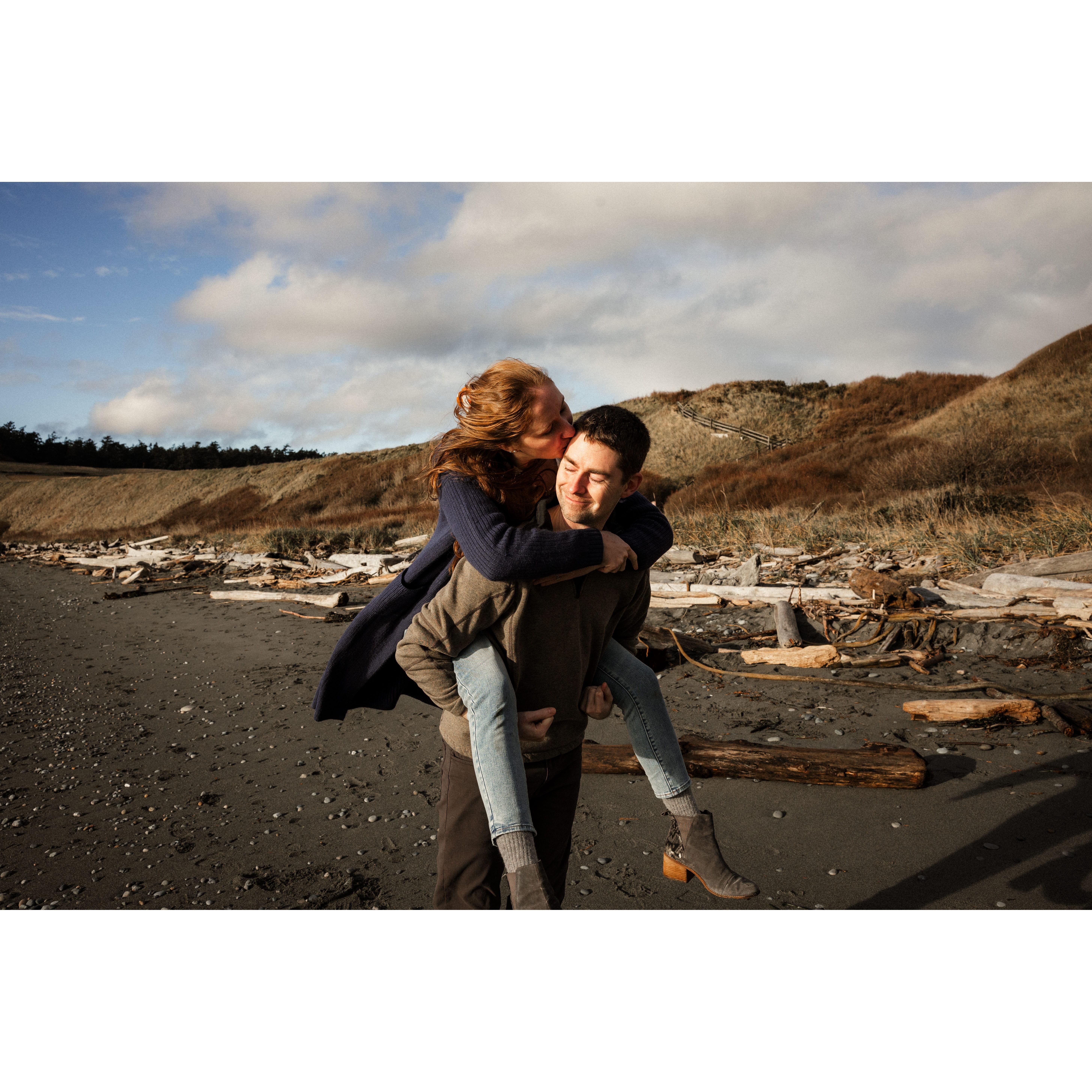 Engagement Photos! Ebey's Landing - Whidbey Island