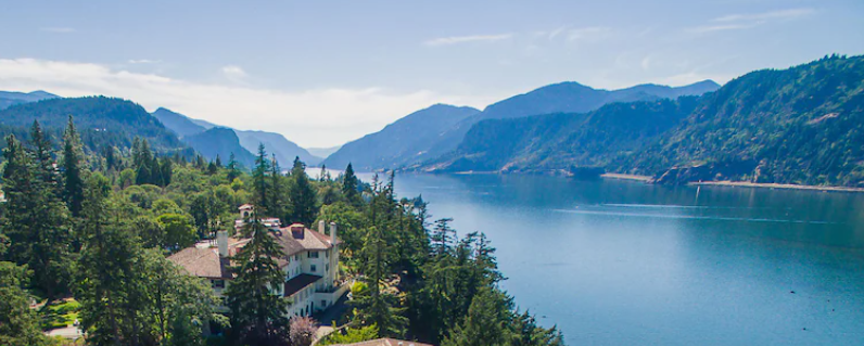 The Wedding Website of Cori Lucas and Evan Wilson