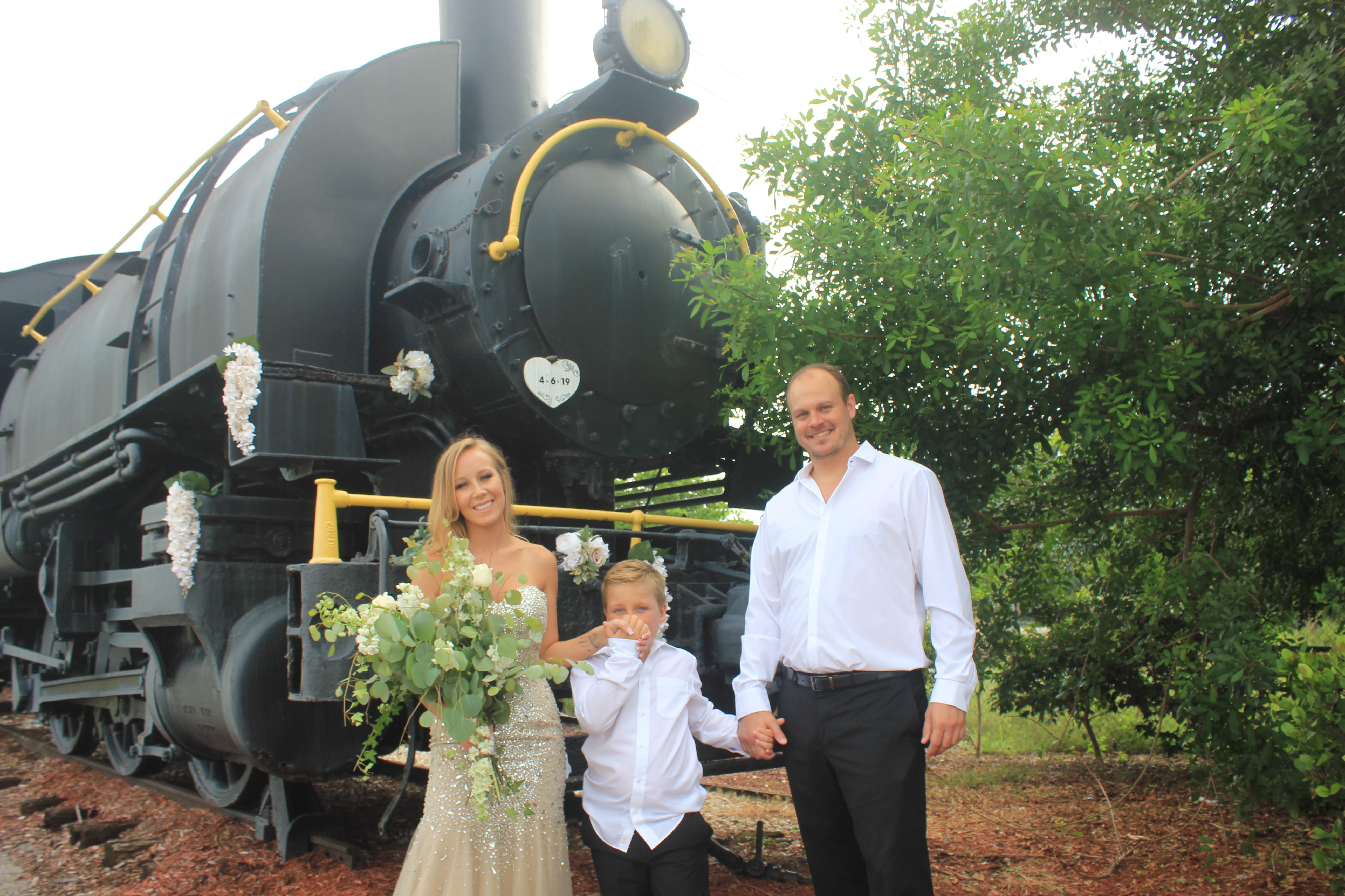 The Wedding Website of Cortni Spencer and Kevin Puckhaber