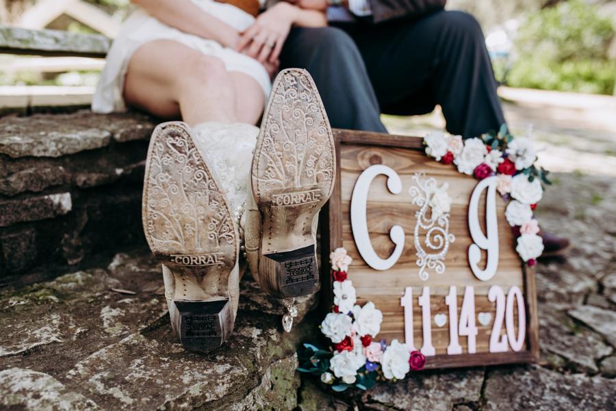 The Wedding Website of Jacquelyne Dennis and Casey Branch