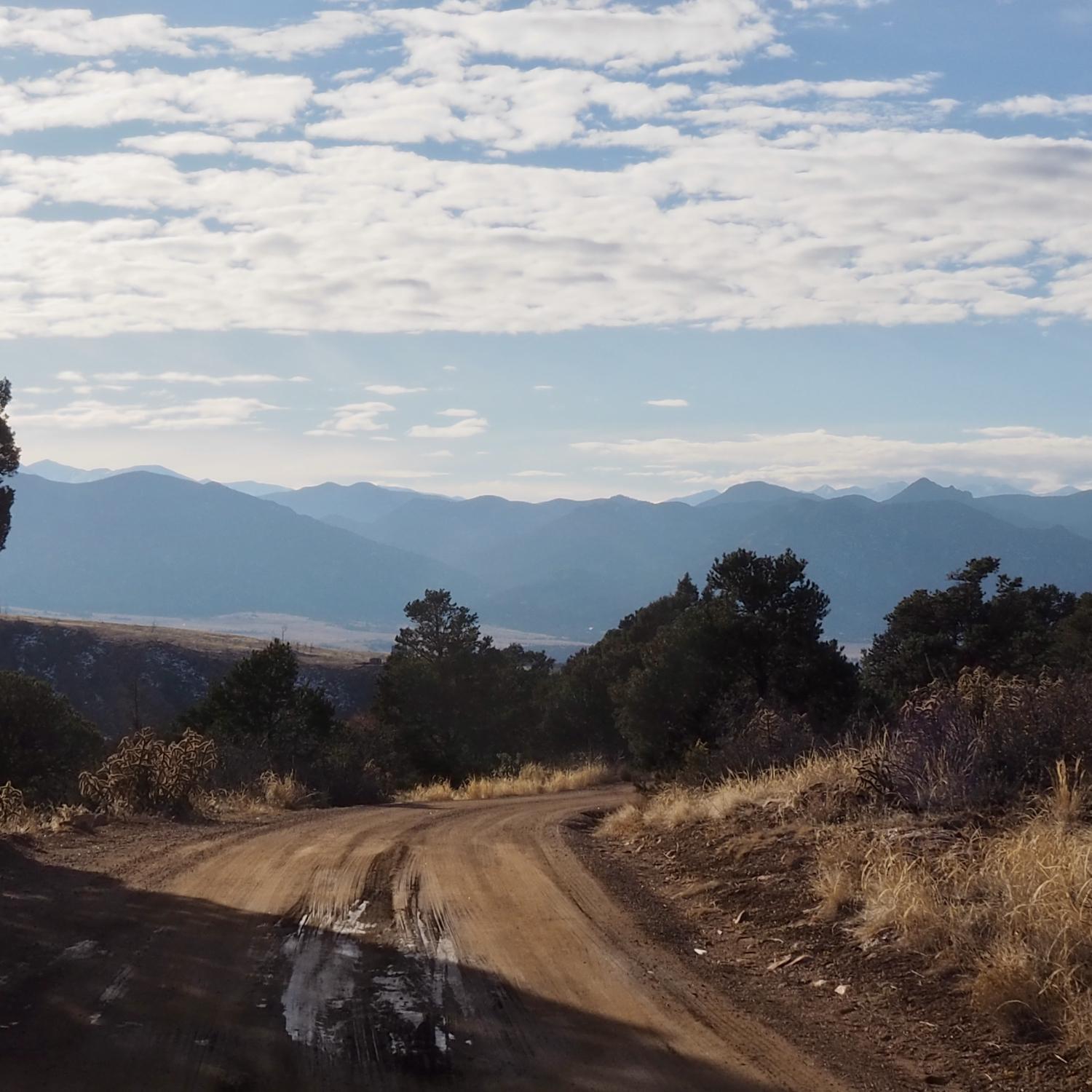 Royal Gorge overlook road
