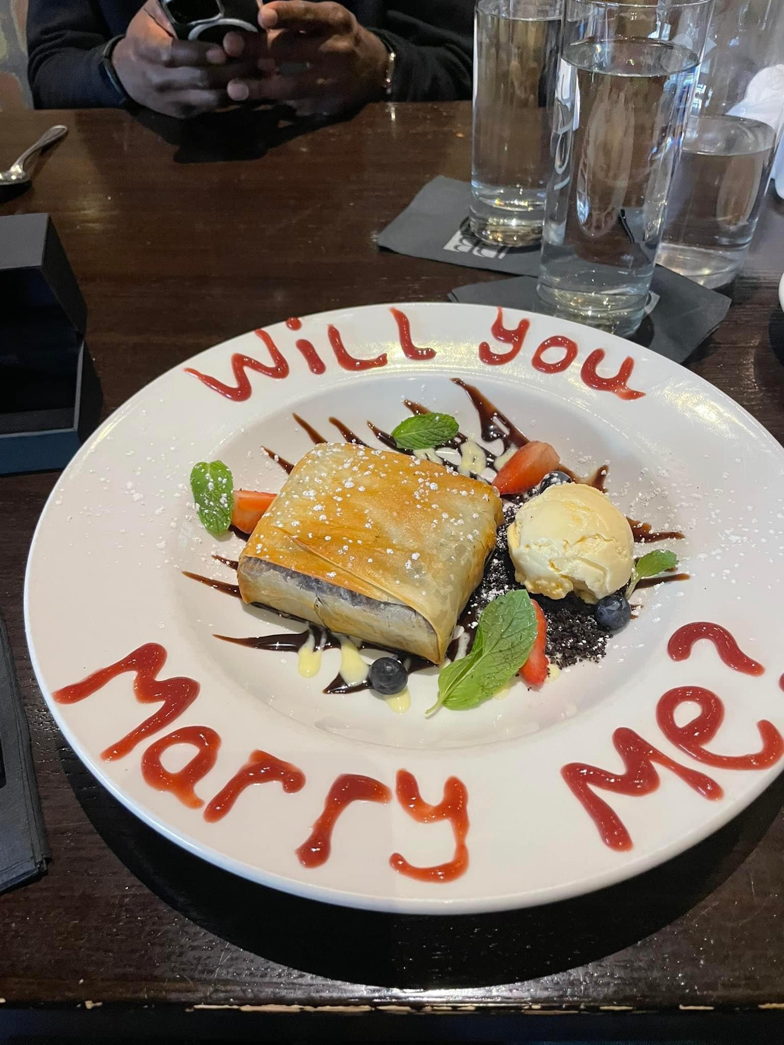 The Wedding Website of Ebony Towner and Broderick Burnett