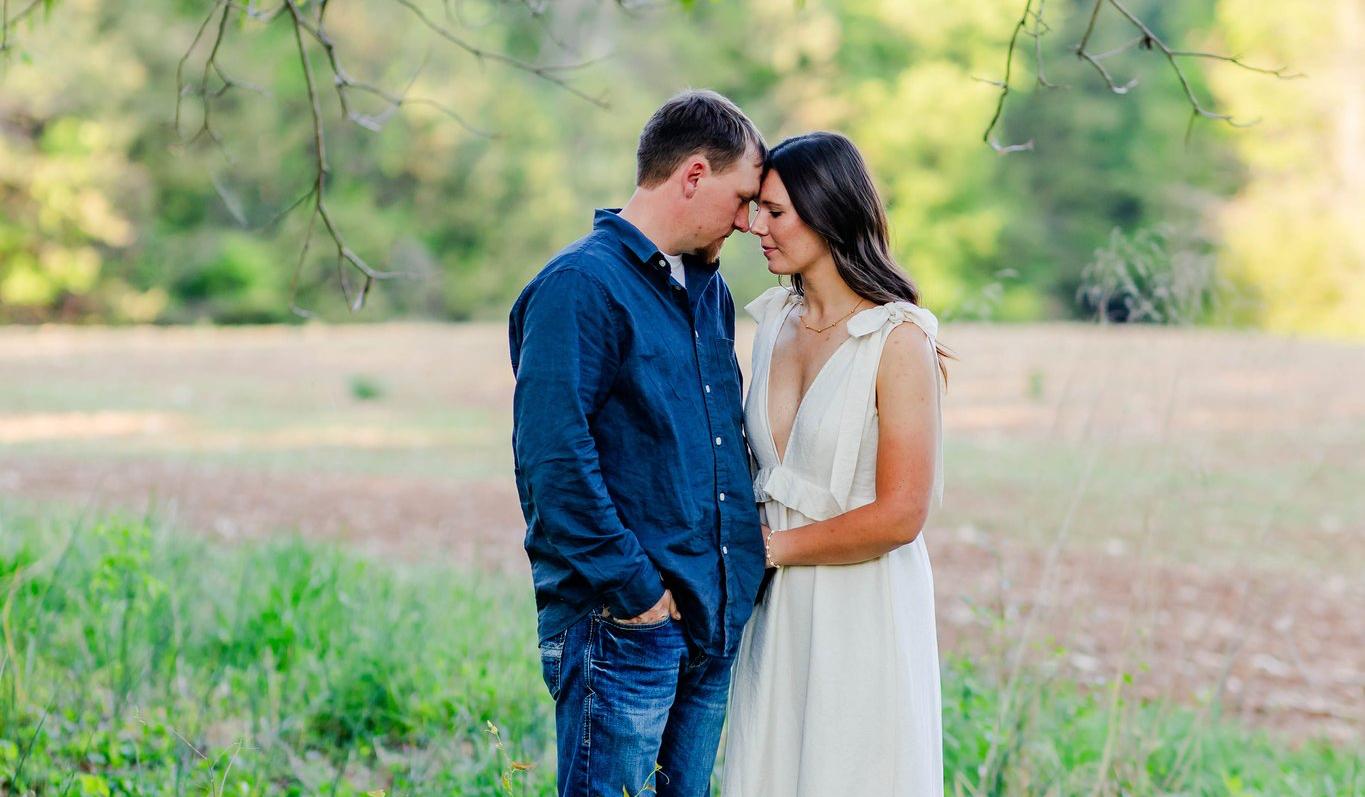 The Wedding Website of Abigail Gilliam and Dillon Davis