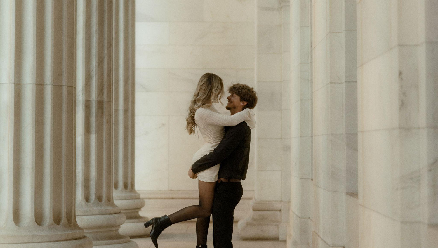 The Wedding Website of Charlee Taunton and Garrett Lindquist