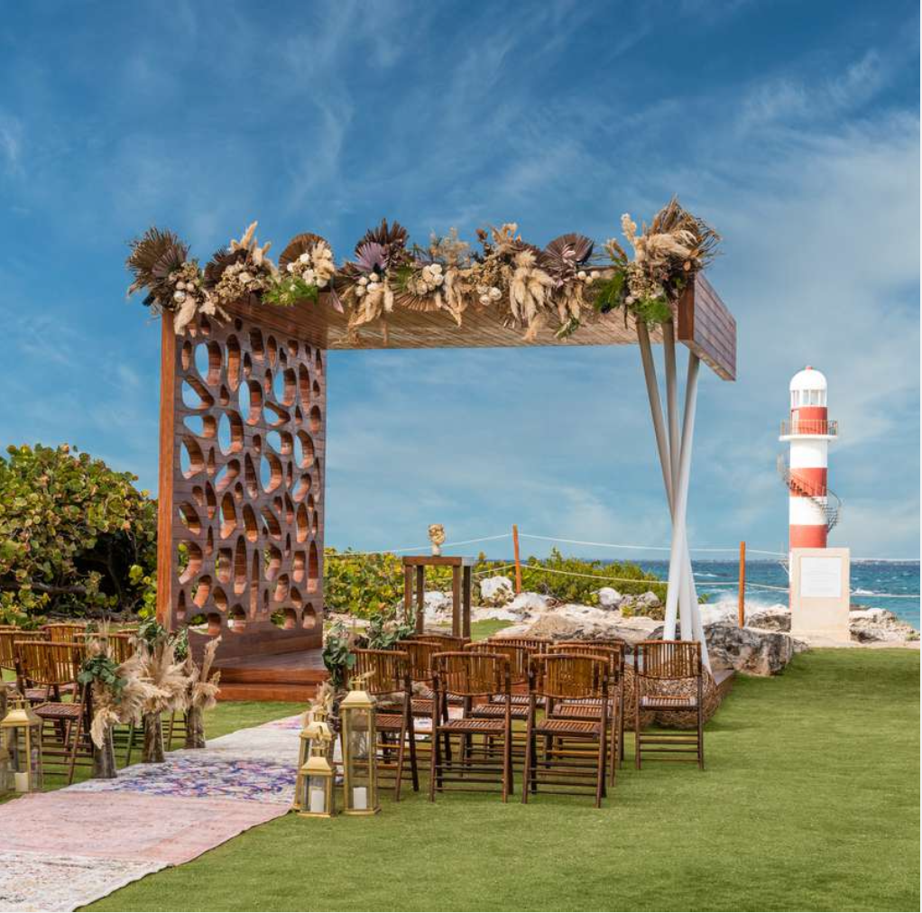 The Wedding Website of Layla Rispoli and Joseph Liotta