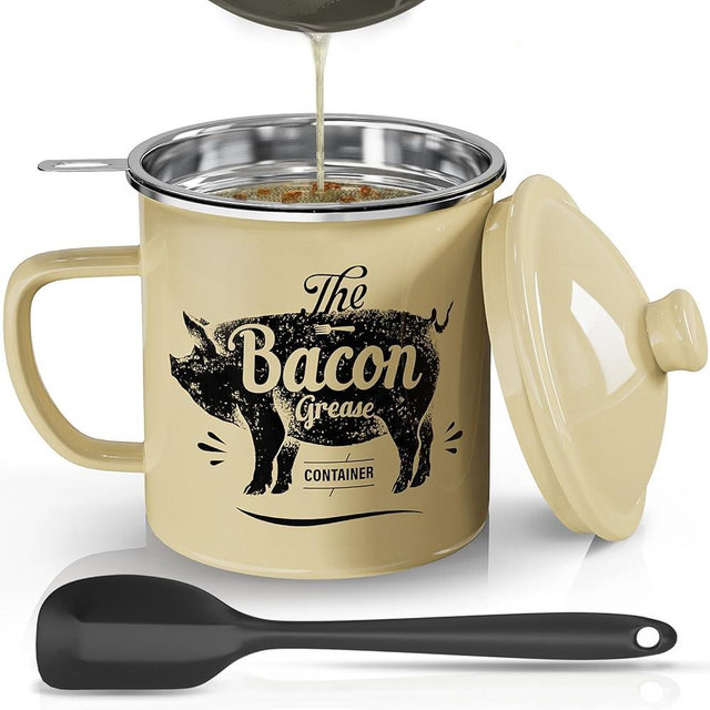 Bacon Grease Container With Strainer, 46OZ Large Enamel Grease Container, With Silicone Spatula, Farmhouse Bacon Grease Keeper, Cooking Oil Container For Kitchen Fat Storage, Dishwasher Safe-Beige