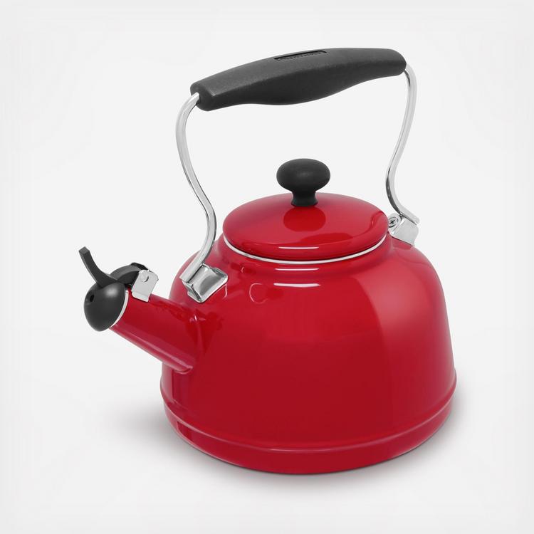 Chantal Whistling Tea Kettle in Onyx + Reviews