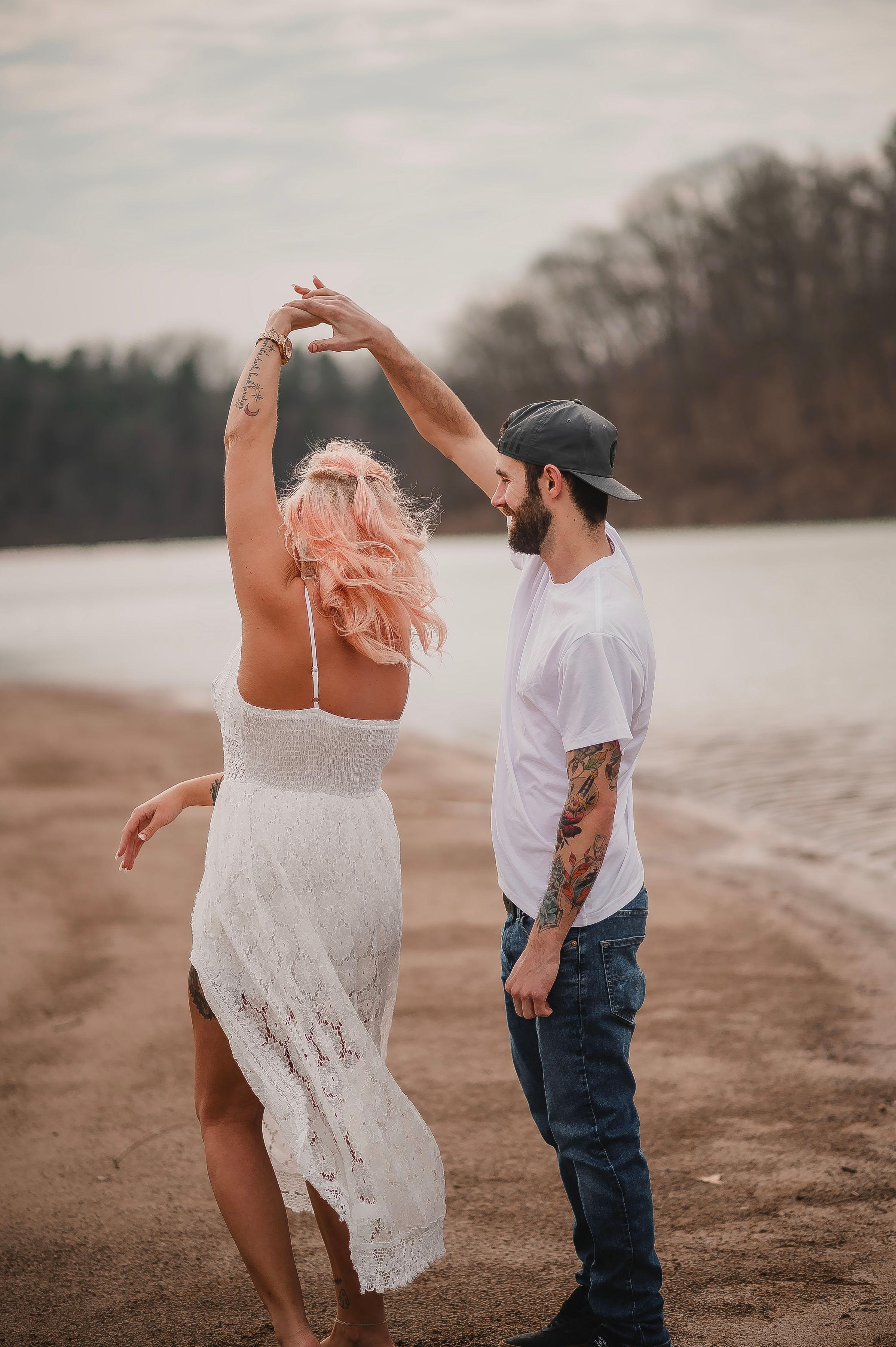 ad7e7f6b-c819-462a-bbf7-42511f67851f