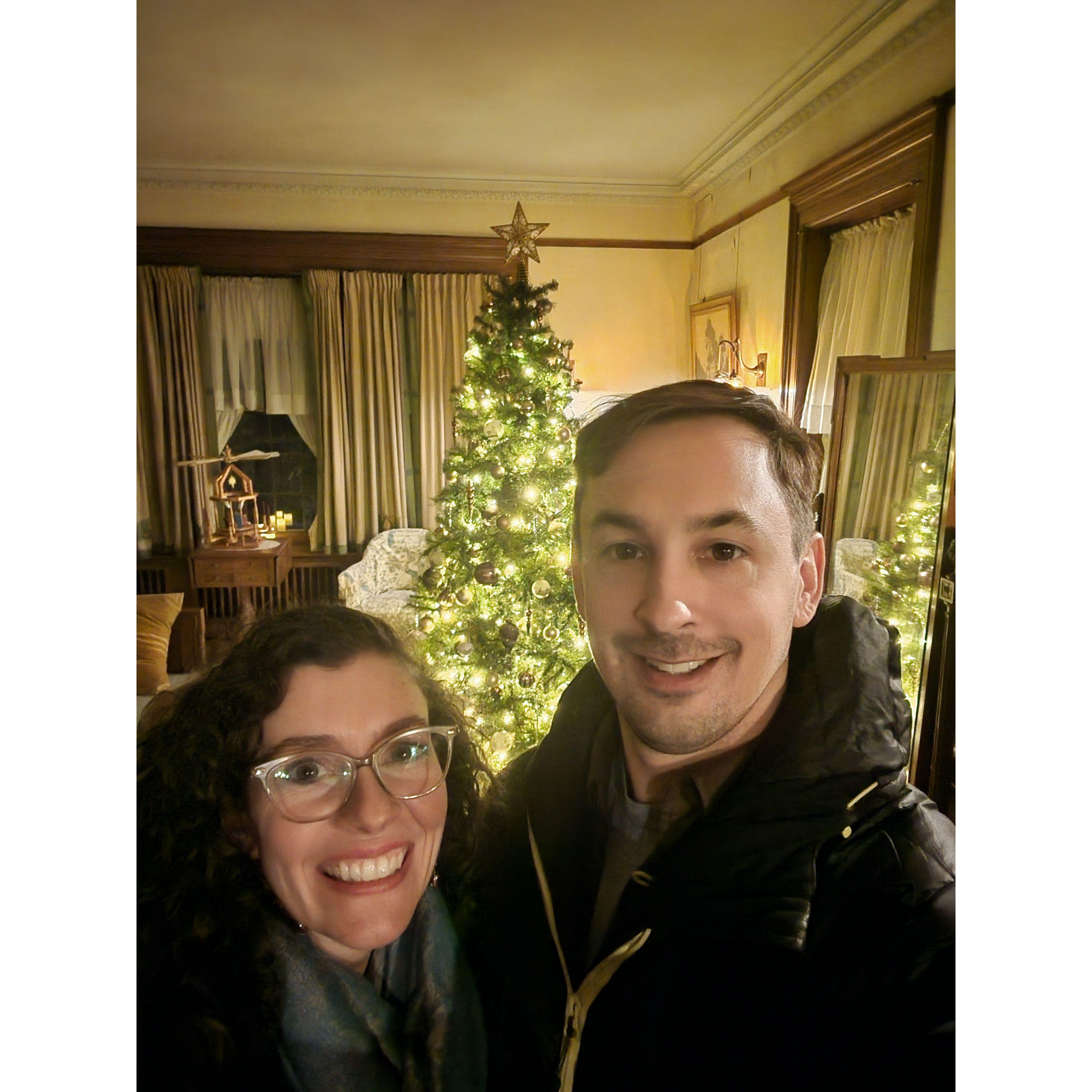 Glensheen Mansion, Christmas Lights Tour, Duluth MN