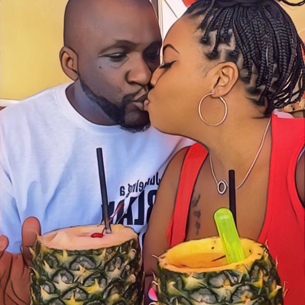 The lovebirds in Hollywood Beach, FL