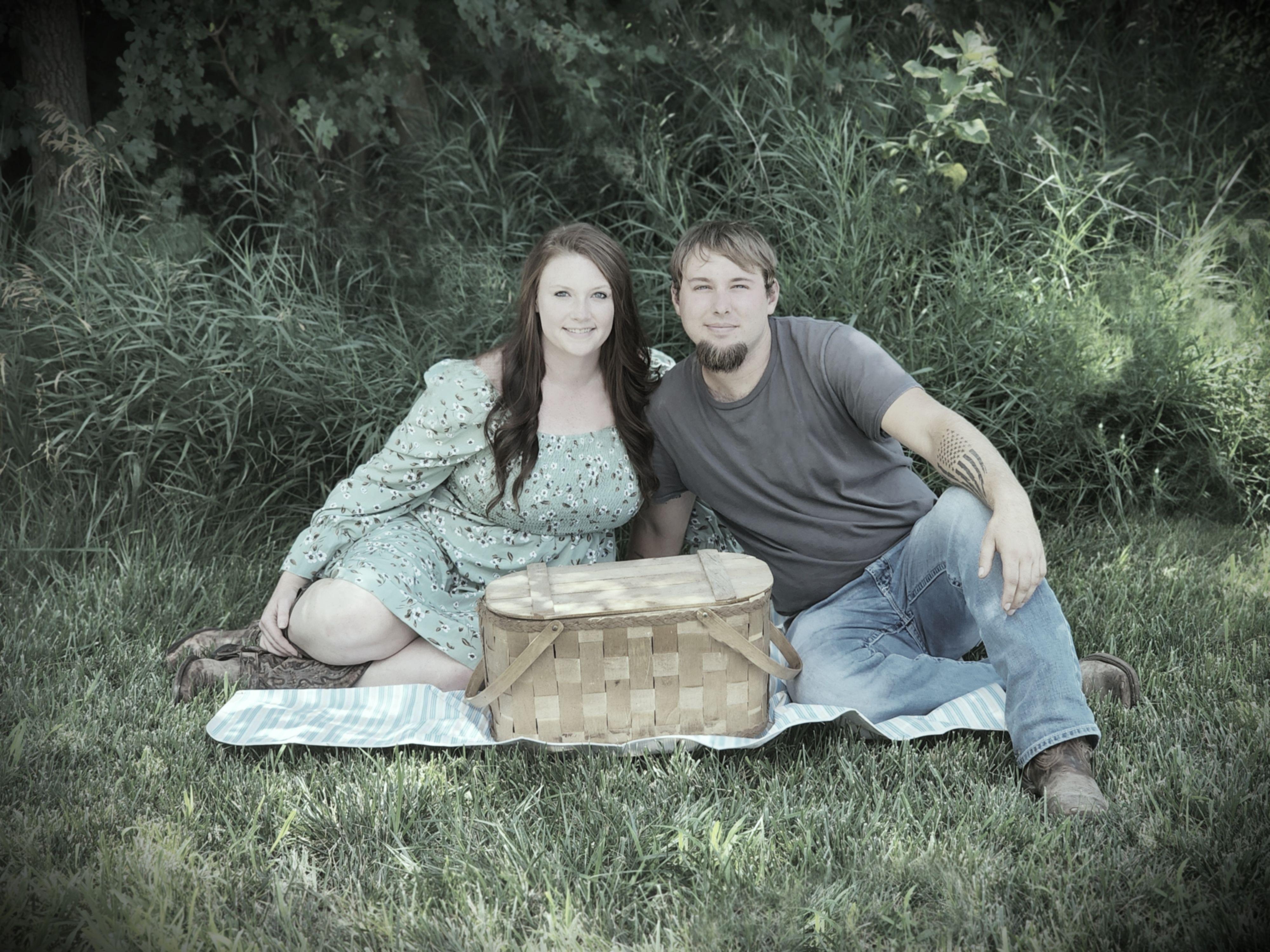The Wedding Website of CASSANDRA WIRKA and TYLER BOLLING