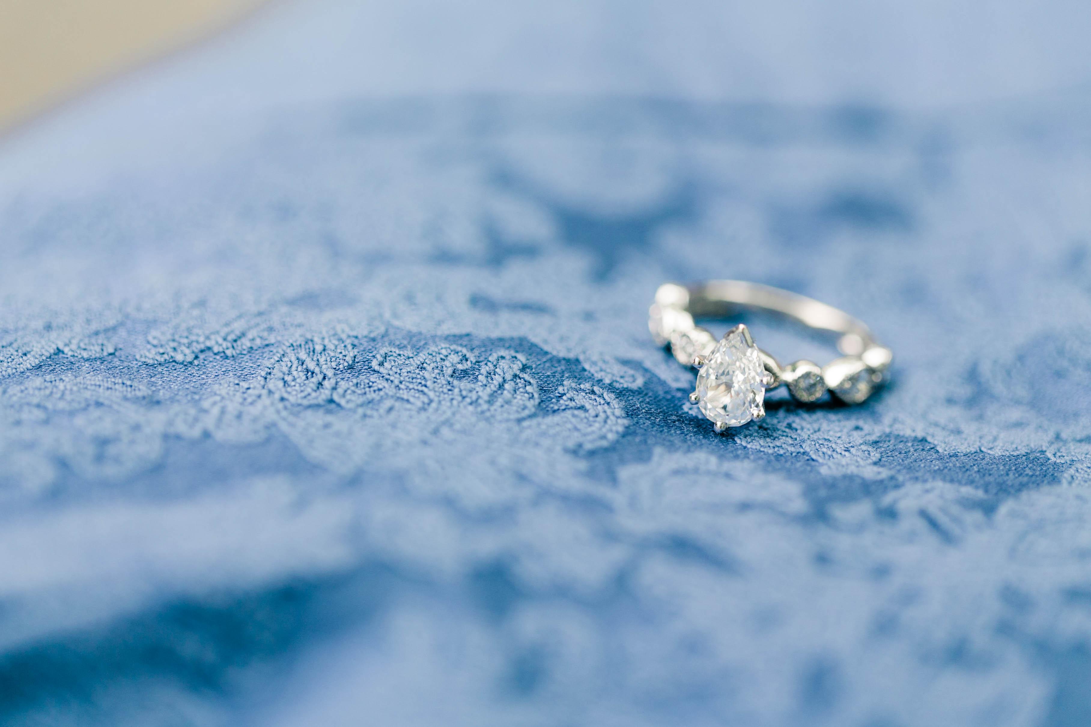 The Wedding Website of Ray Augst and Lindsey Erdmann