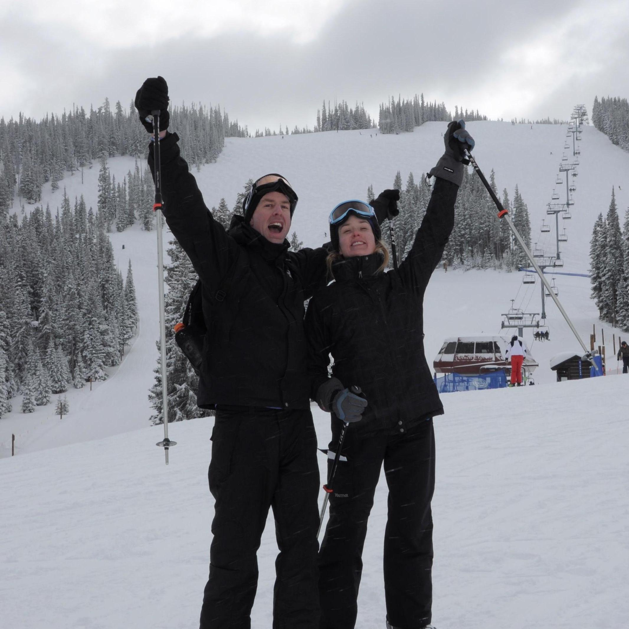 Matthew and Tiffany celebrate Vail and Beaver Creek snow skiing in January 2019.