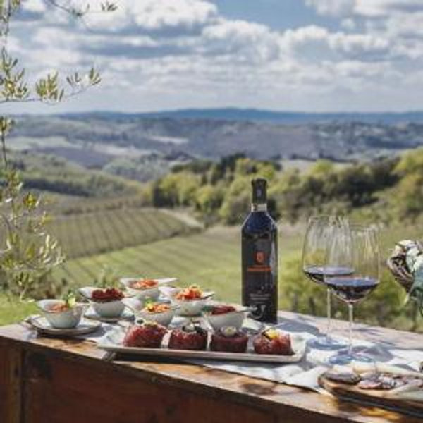 Cata de vinos en la Toscana | Wine Tasting in Tuscany