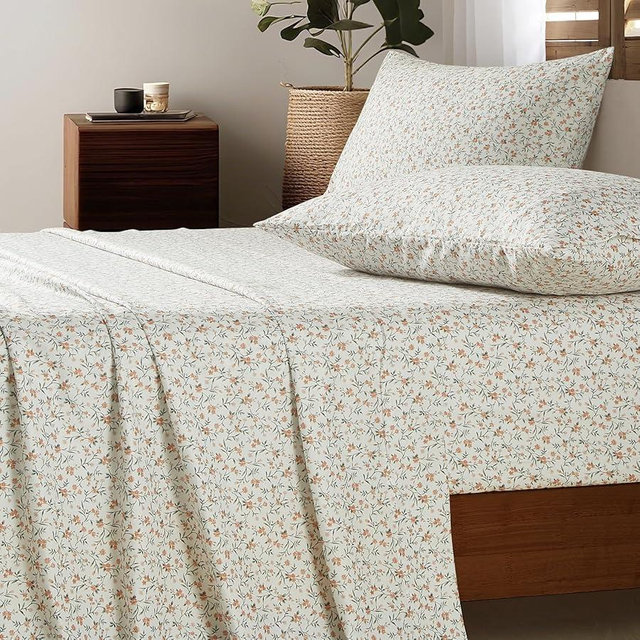 HYPREST Ditsy Floral Sheets King Size, Deep Pocket King Sheets up to 18 Inch, Soft Shabby Chic Bed Sheets Patterned King Sheets Sets Flower