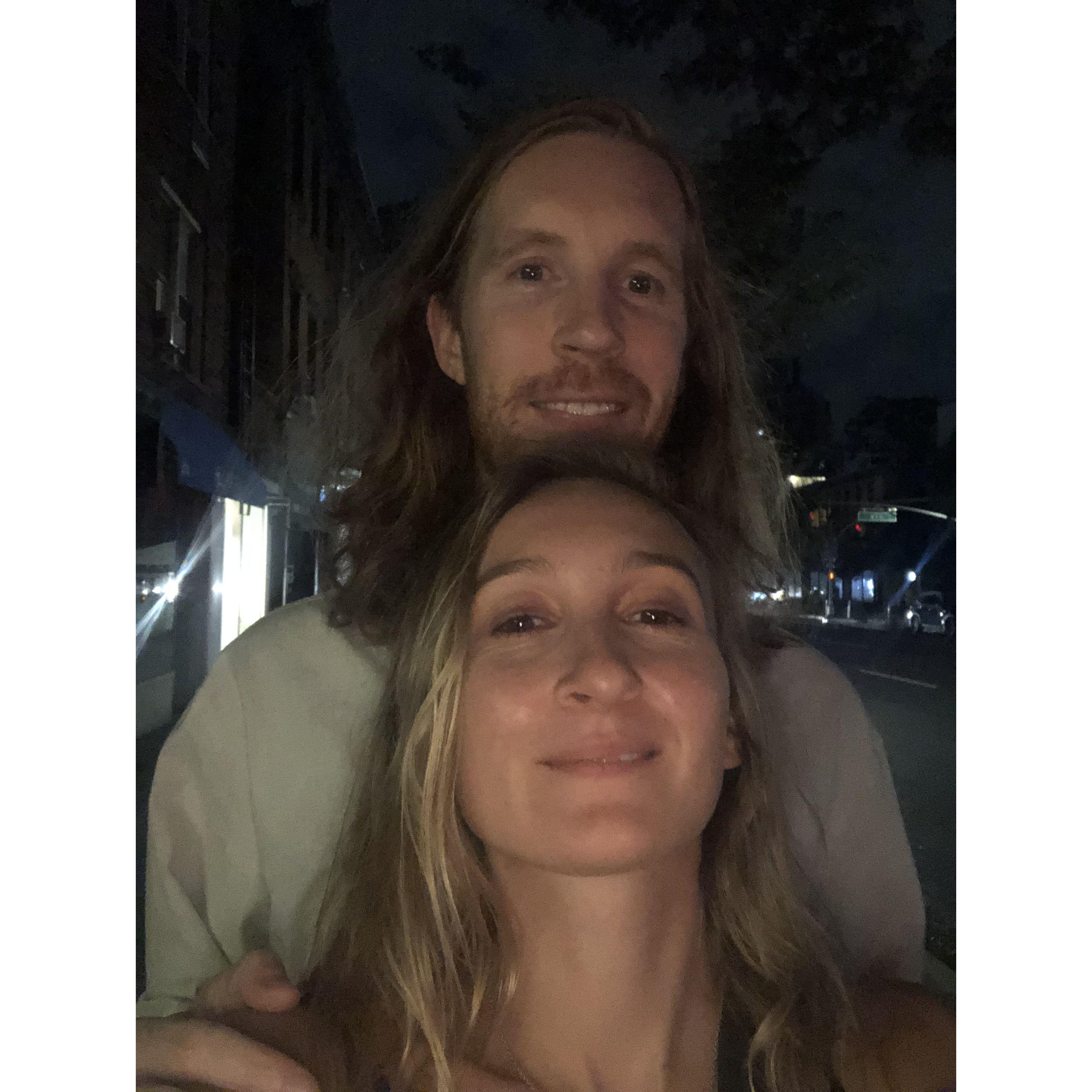 <3