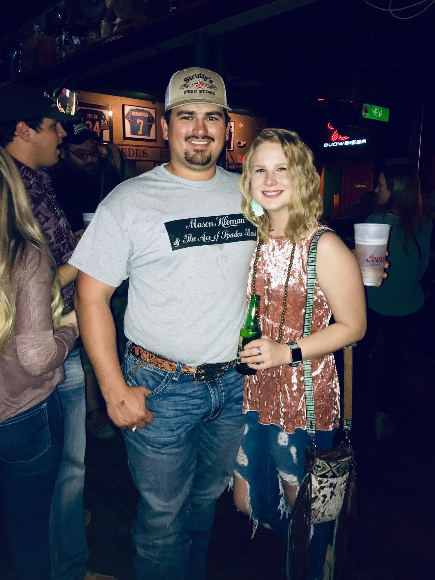 And love red dirt country music!