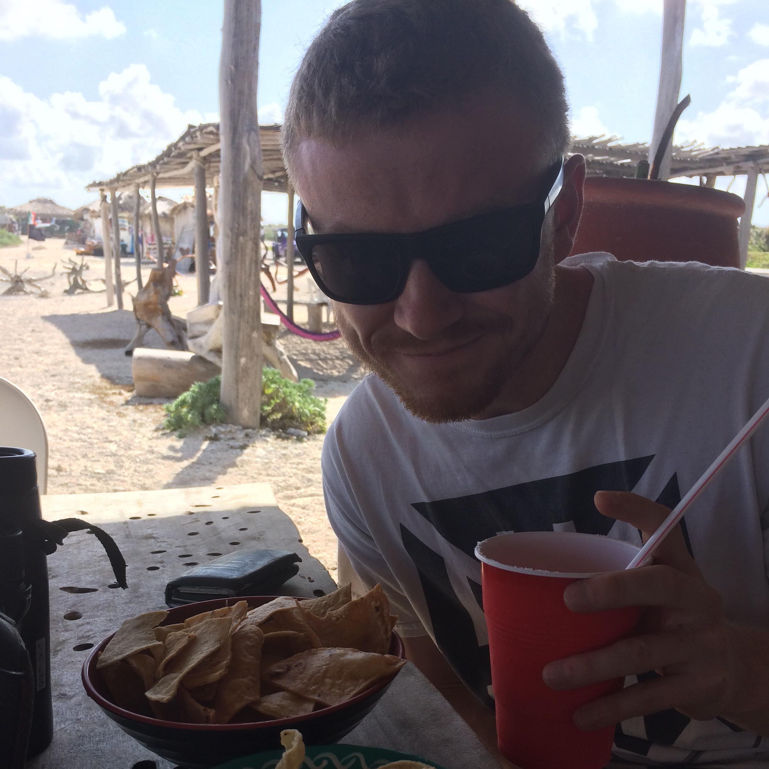 Enjoying genuine guacamole & margaritas in Mexico!