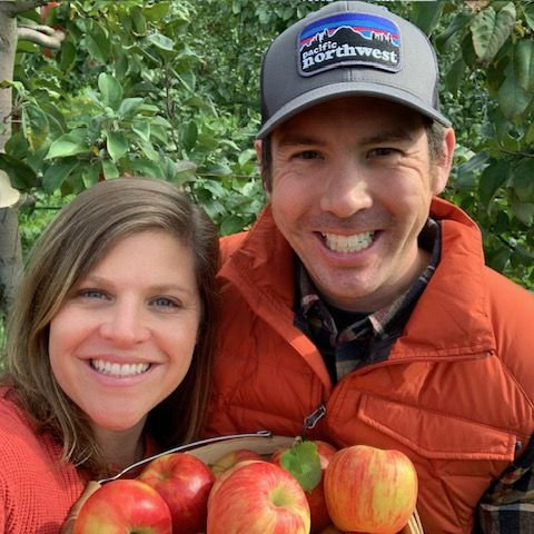 Apple picking. October 2020.