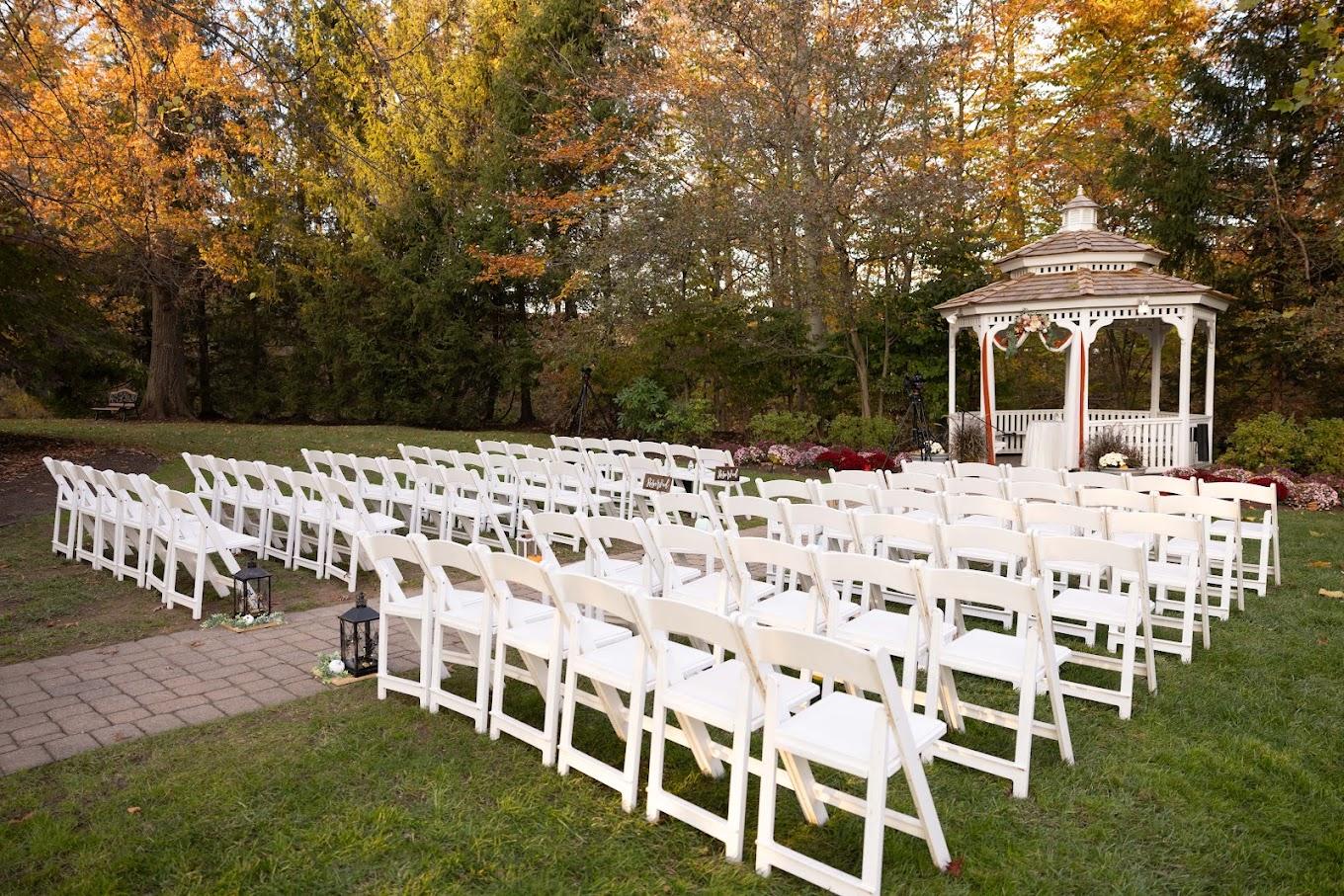 The Wedding Website of Alyson Raymond and Vincent Ferrara