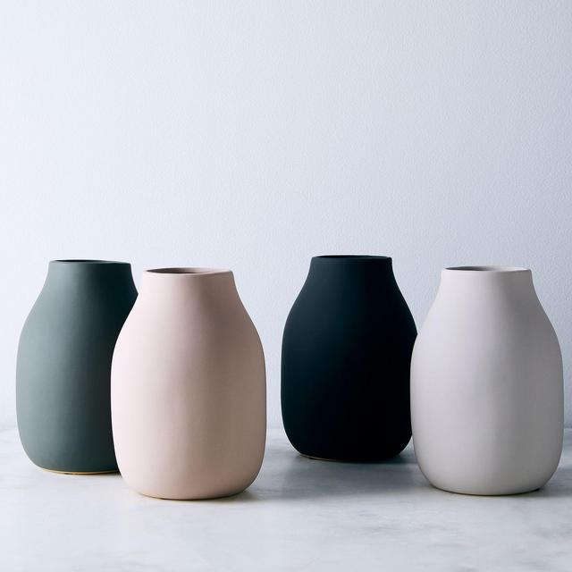 Matte Porcelain Vase - Pine