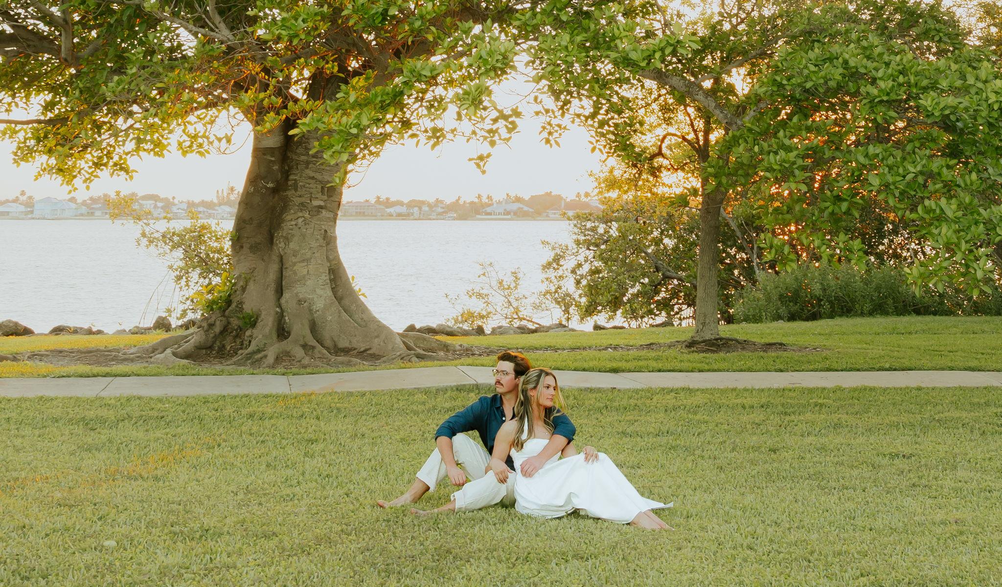 The Wedding Website of Ben Lunsford and Amelia Simmons
