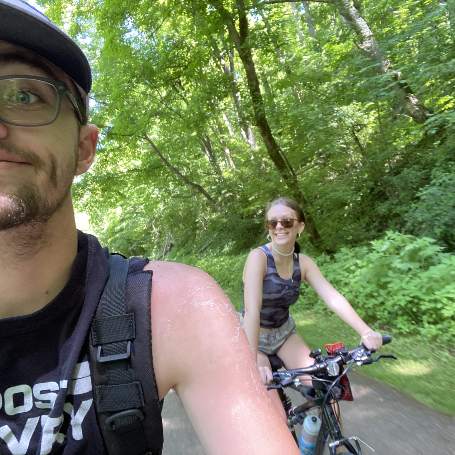 Jordan’s dad said it was nice out so we should do something, we took his parents bikes out and biked on the Little Miami trail.. We had such a long bike ride I crashed the bike RIP☠️