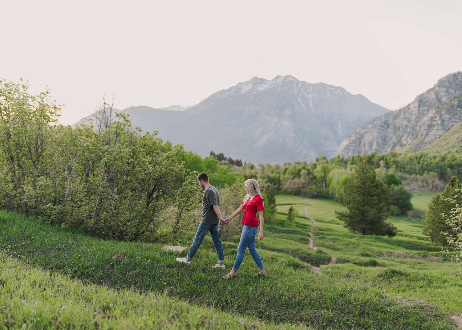 The Wedding Website of Sydney wray and Cole oross