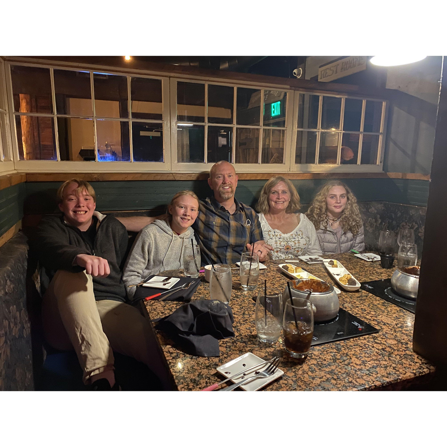 2021 Family fondue night