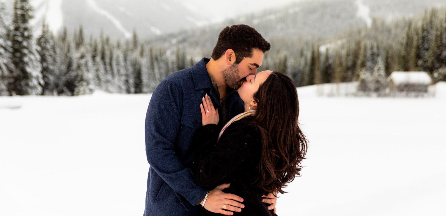 The Wedding Website of Cynthia López Garcia and Kevin Dueñas Aguirre