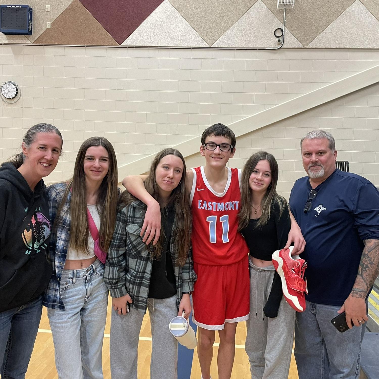 Road trip to Yakima to watch Kieran play basketball!