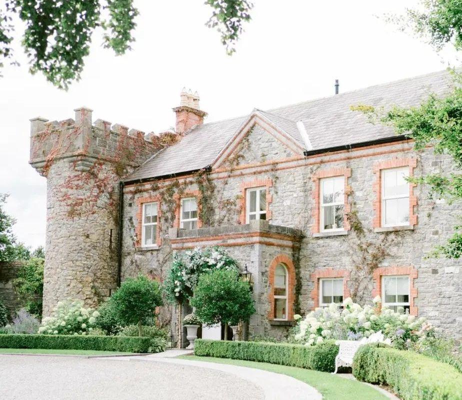 The Wedding Website of Caoimhe McDonnell and Conor Kennedy