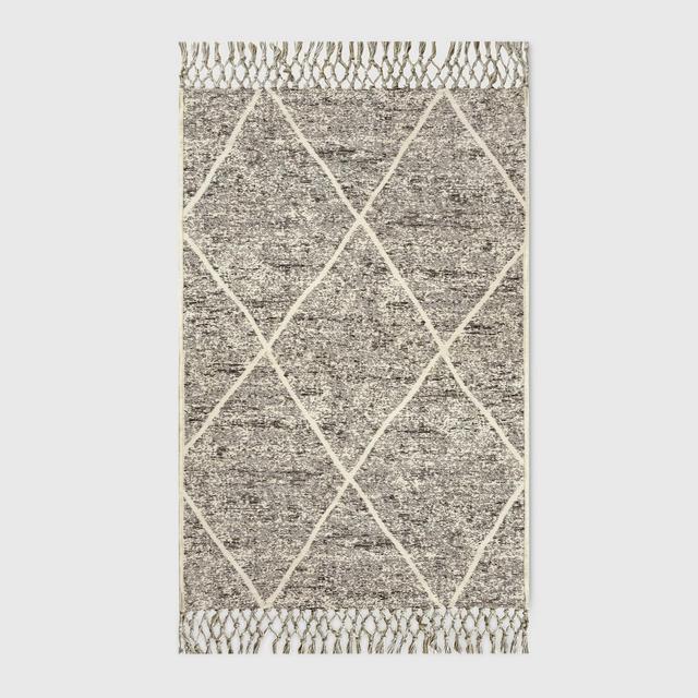 2.5'x4' Desert Hatch Outdoor Rug Gray - Opalhouse™