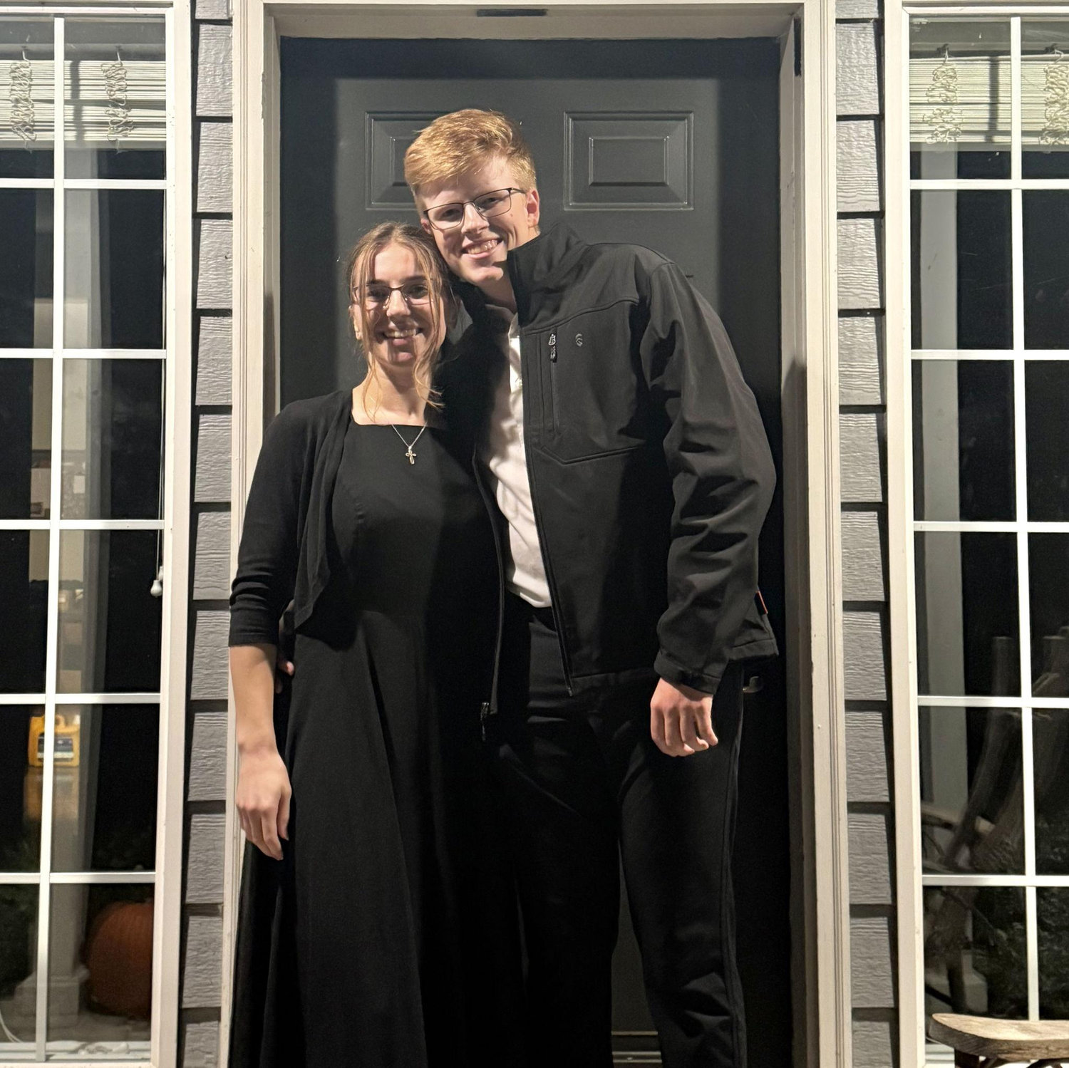 All dressy (feat. The Syrek Wedding)