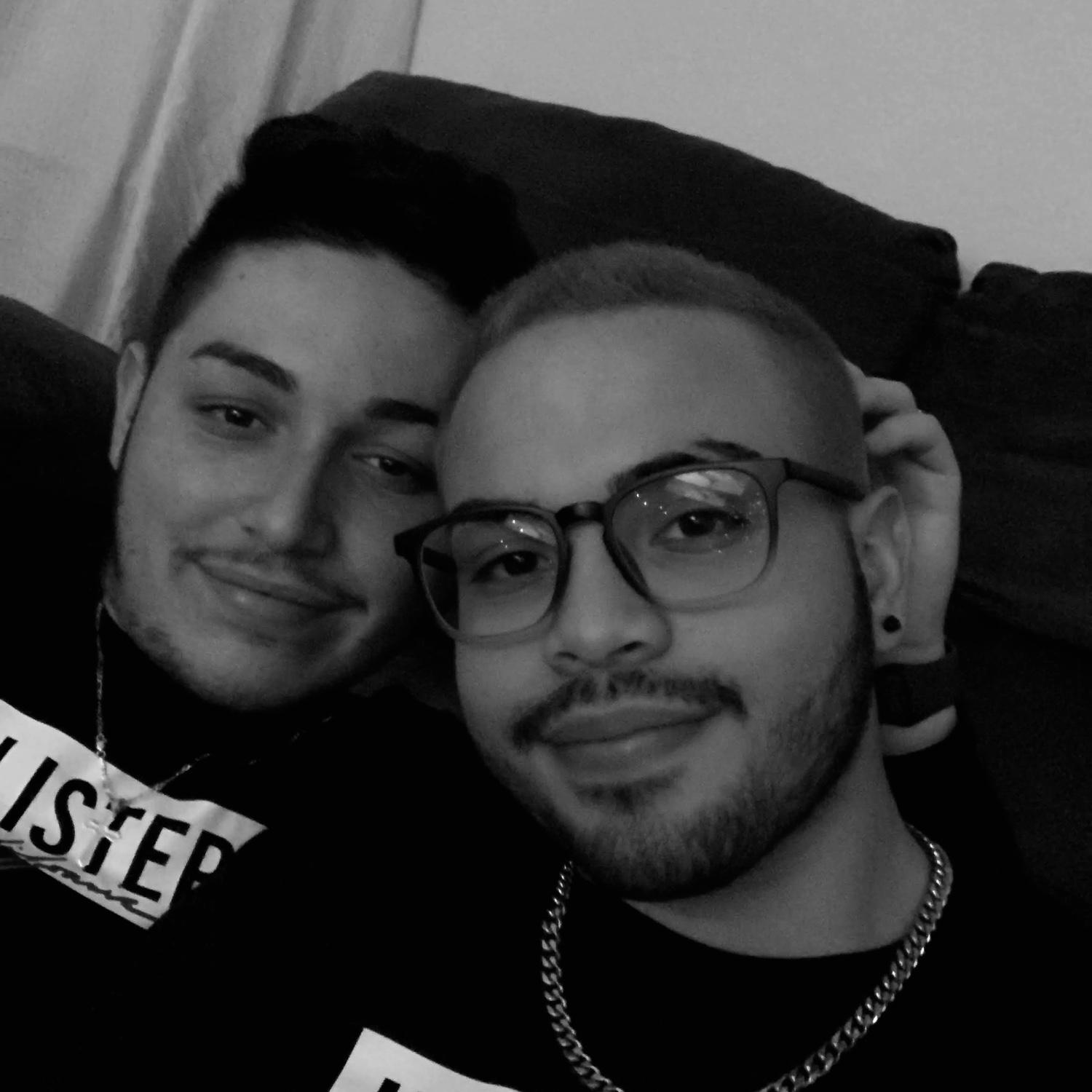 1st photo together
    12 - 20 - 20
