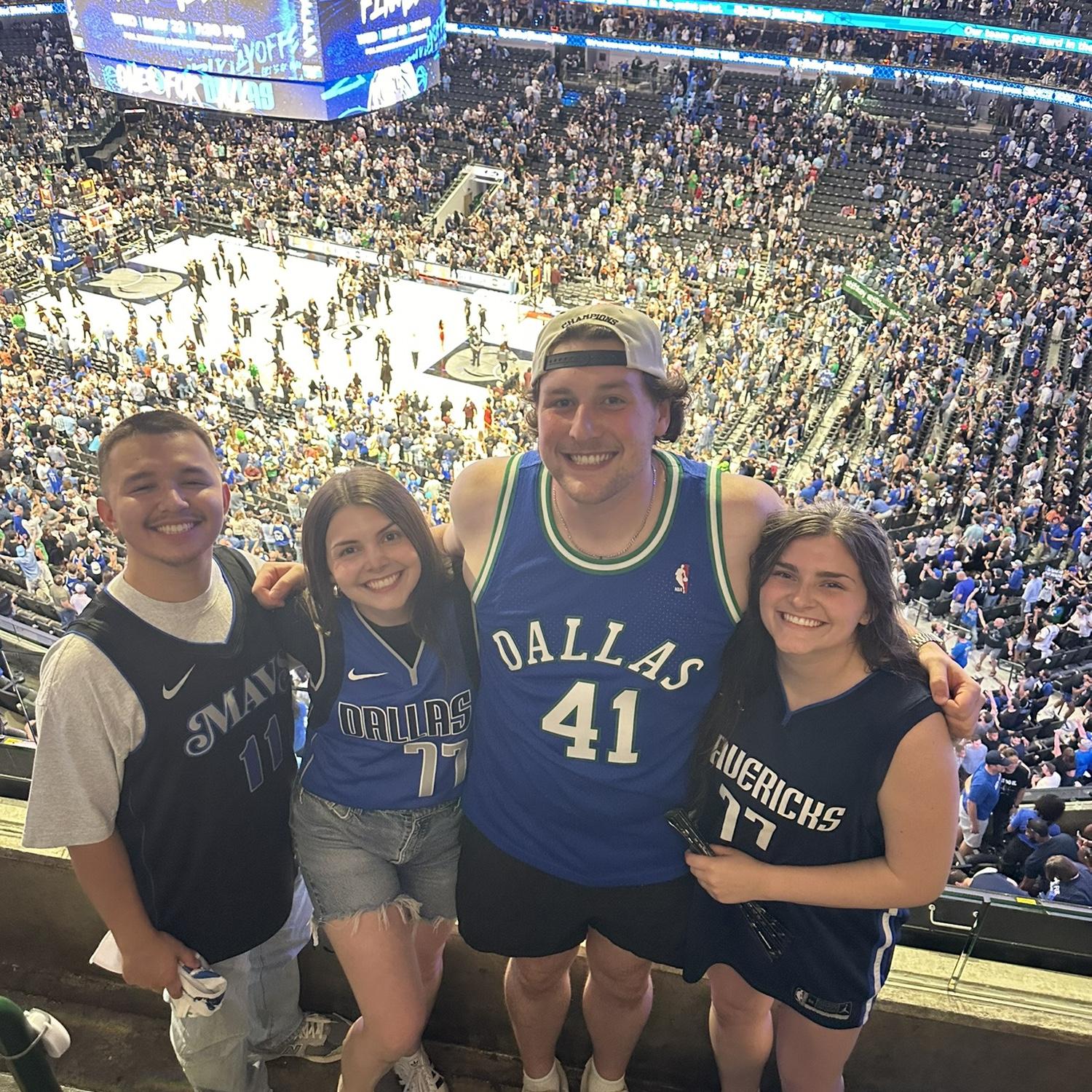 Mavs playoff WIN!