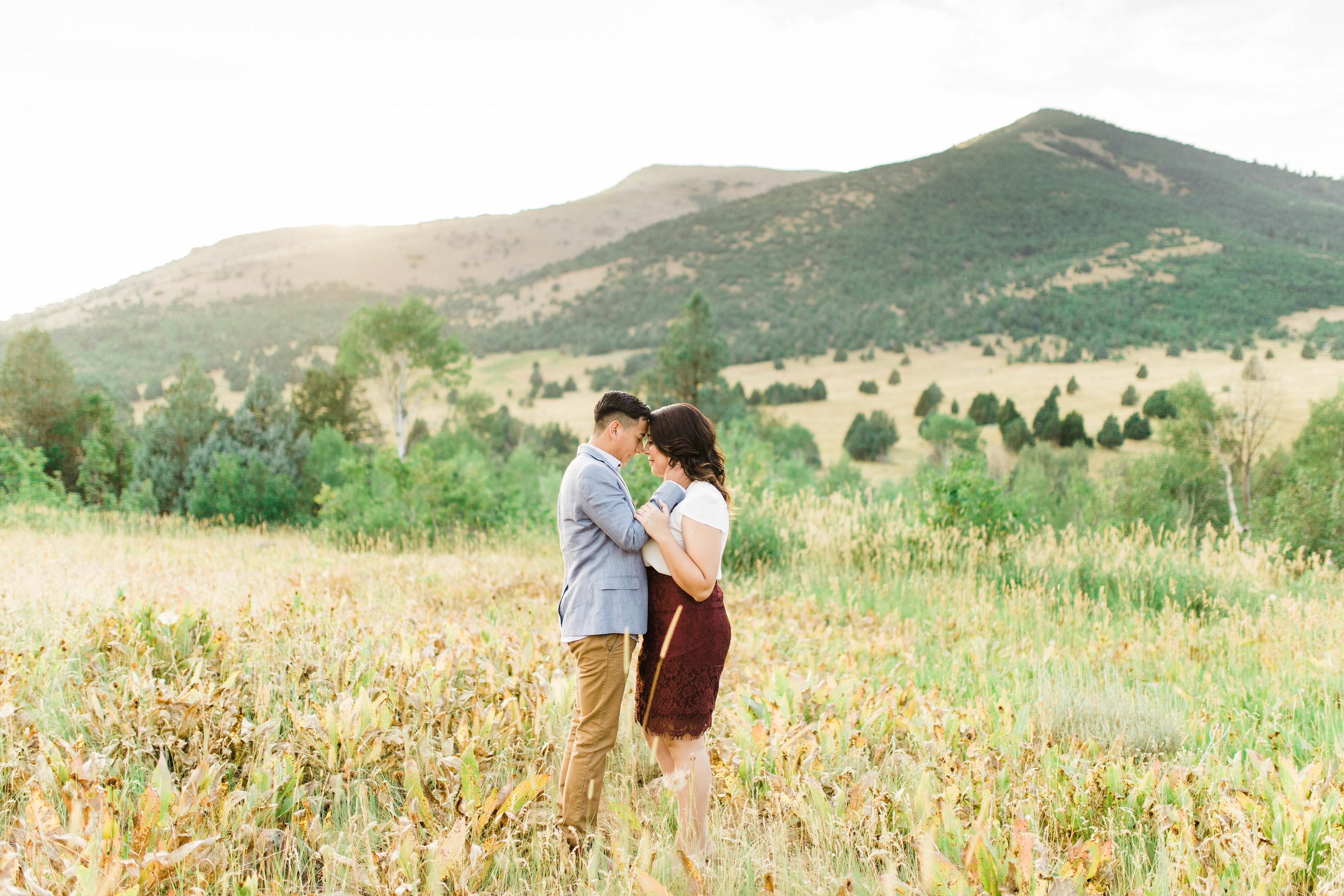 The Wedding Website of Ariana Mendez and Miguel Patiño