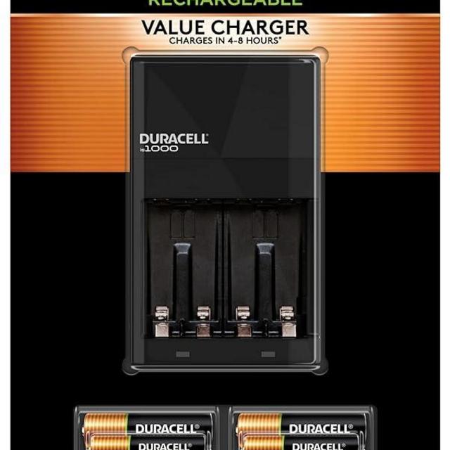 Duracell Ion Speed 1000 Charger for Rechargeable AA and AAA Batteries, Includes 6 AA and 2 AAA Pre-Charged Batteries for Household and Business