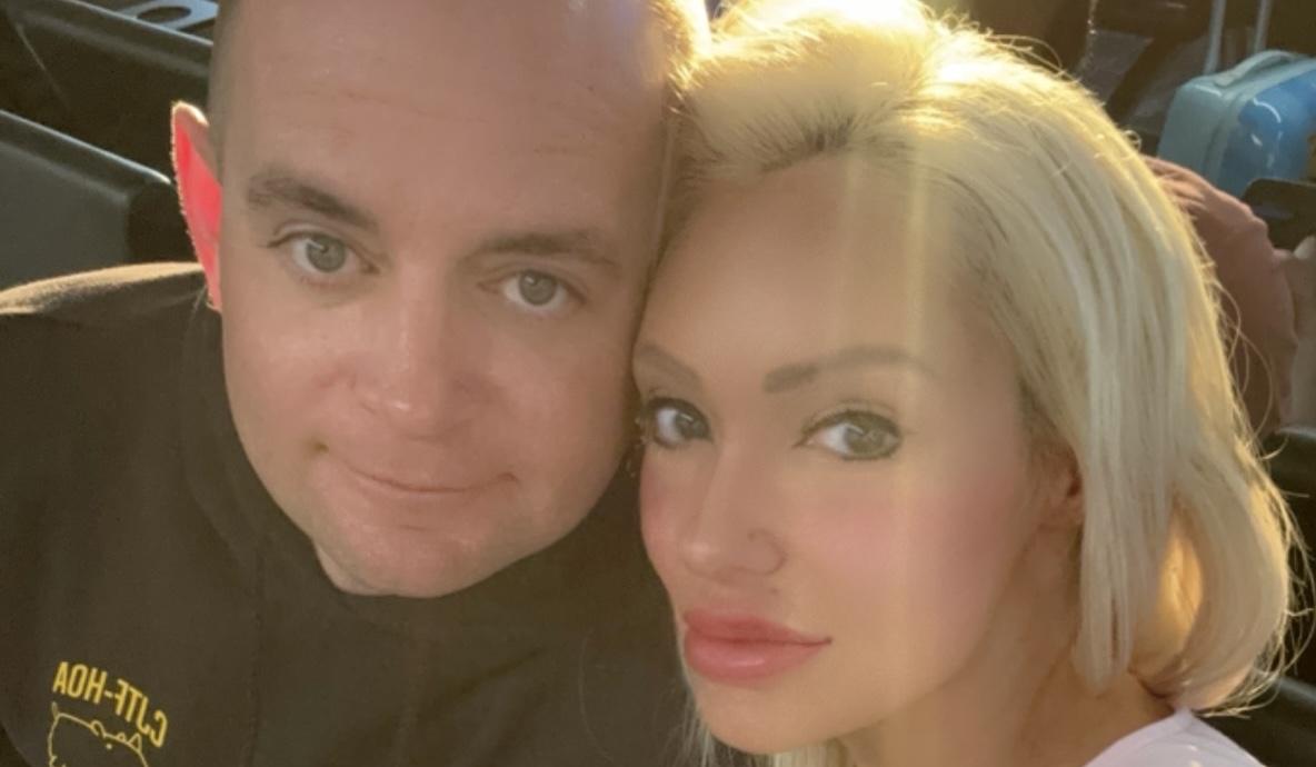 The Wedding Website of Lacy Williams and Jeff Hughes