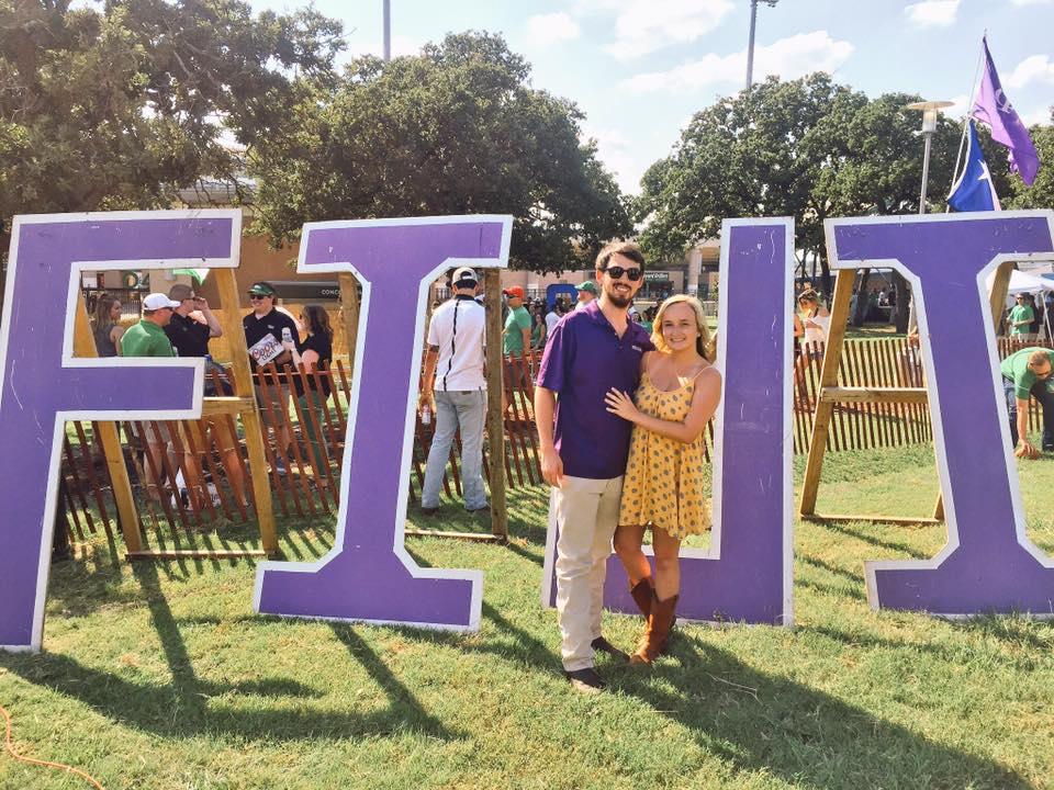 The Wedding Website of Shelby Kohnekamp and Elliot Galanter