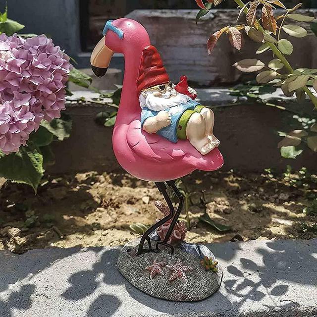 Gnome Garden Statue, Funny Gnome Reclining on Flamingo Figurines, Resin Garden Gnomes Fall Decorations Outdoor for Patio Yard Lawn Porch, Ornament Gift
