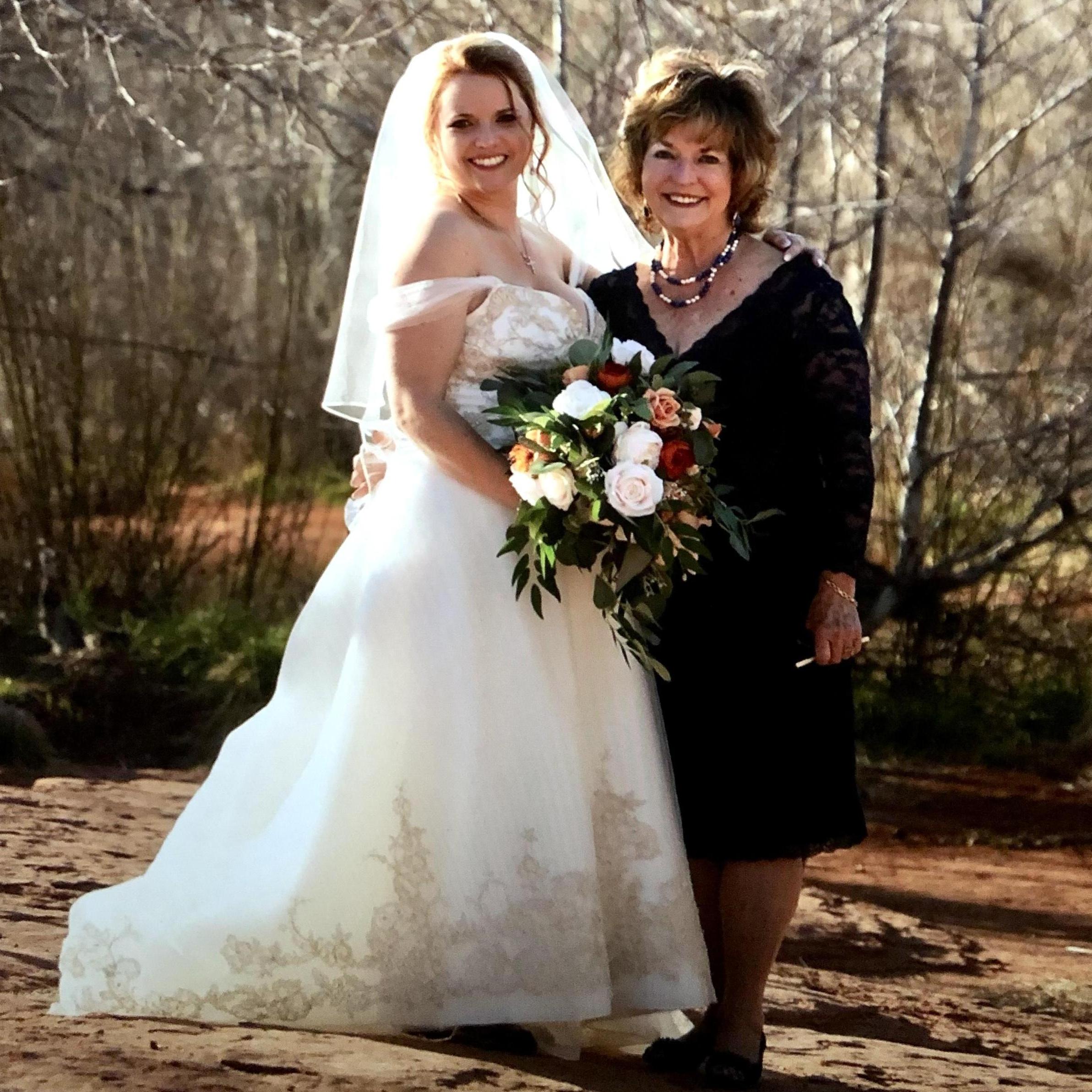 Moments before the Bride walked down the isle!