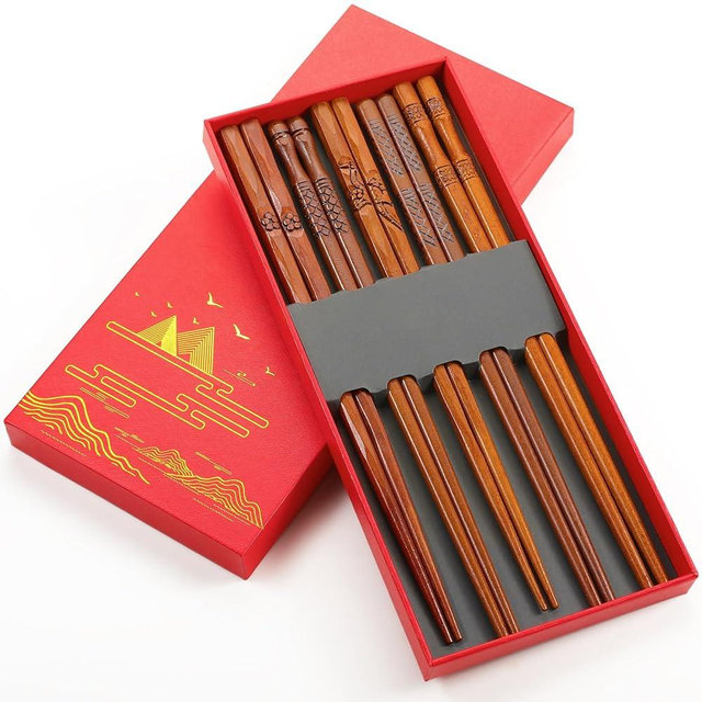 Reusable Chopsticks, 5 Pairs Natural Wooden Chopsticks with Unique Pattern Dishwasher Safe 8.8 Inch/22.5cm Non-Slip Chopstick Gift Set